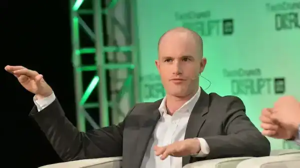 Le PDG de Coinbase affirme que les stablecoins constituent le principal cas…
