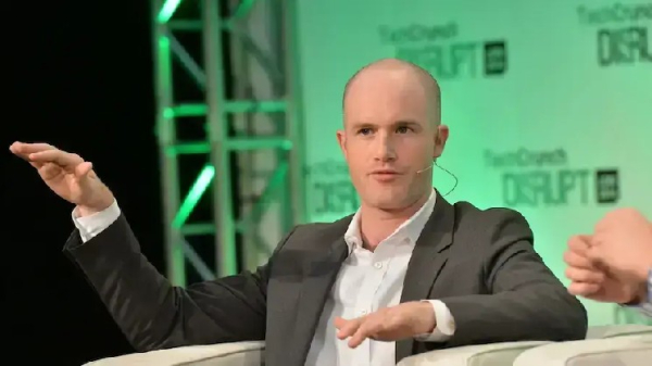 Le PDG de Coinbase affirme que les stablecoins constituent le principal cas d'utilisation des…
