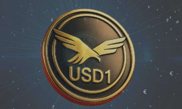 Le stablecoin USD1, lié à Trump, vacille après une attaque coordonnée