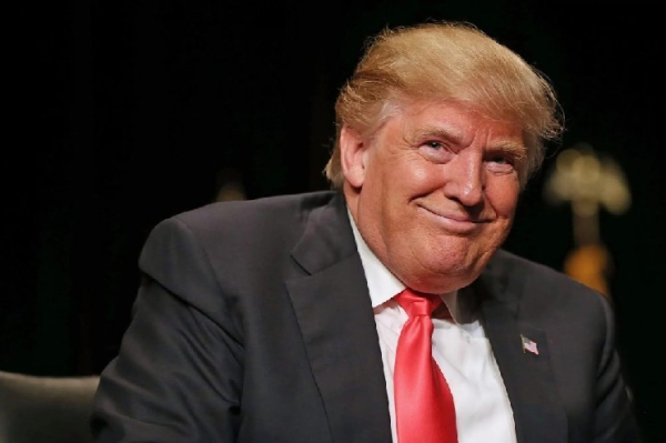 DERNIÈRE MINUTE : Donald Trump annonce qu’il organisera un nouveau dîner avec les…