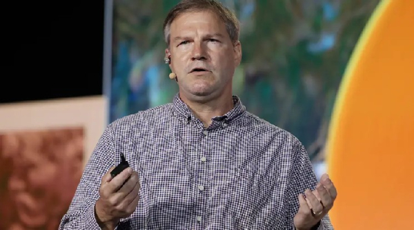 Nick Szabo, vétéran du secteur des cryptomonnaies, a accusé les développeurs de…