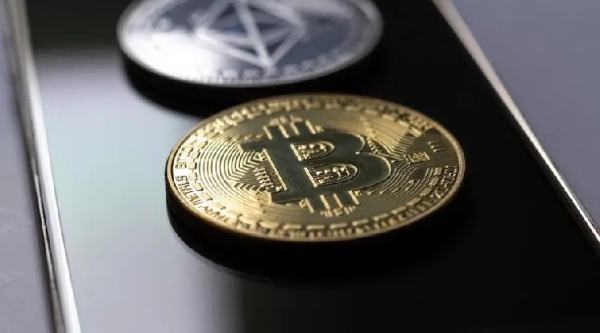 Les ETF Bitcoin ont enregistré leur premier gain mensuel de l'année.