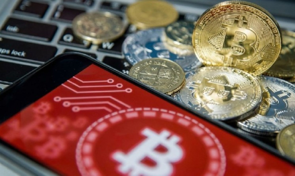 Un développeur Bitcoin lève l'étendard de la rébellion : il va créer…