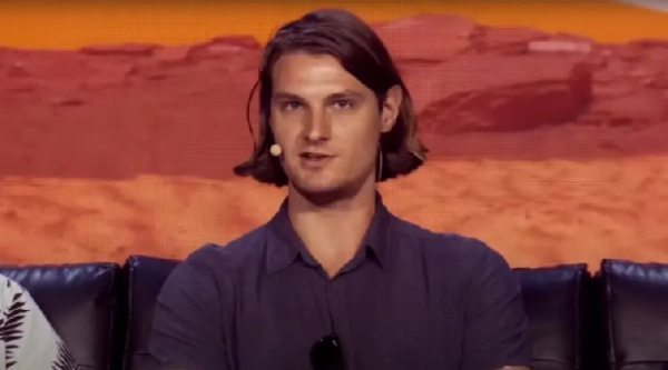 James Chek : Vendre des bitcoins de l'ère Nakamoto ne provoquera pas…