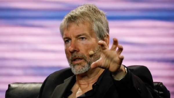 Strategy annonce des revenus supérieurs aux prévisions au troisième trimestre et des réserves de bitcoins atteignant 47,4 milliards de dollars.