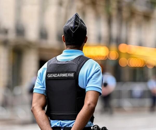 Nouvel enlèvement dans le secteur des cryptomonnaies : un homme retenu captif dans le Val-de-Marne, les criminels toujours en liberté
