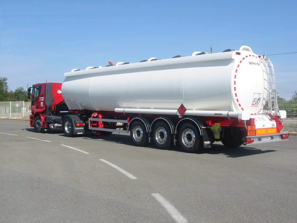 Le transport de liquides et de vrac : Solutions logistiques efficaces avec Ally Logistic
